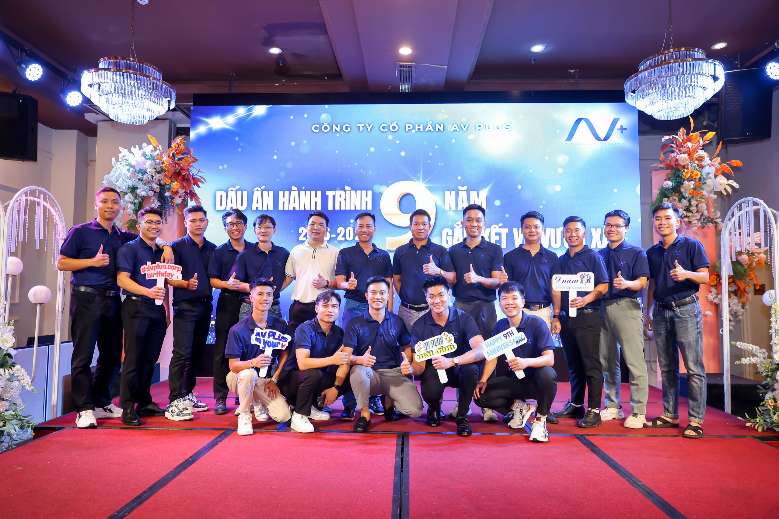 Tập thể nam AV PLUS