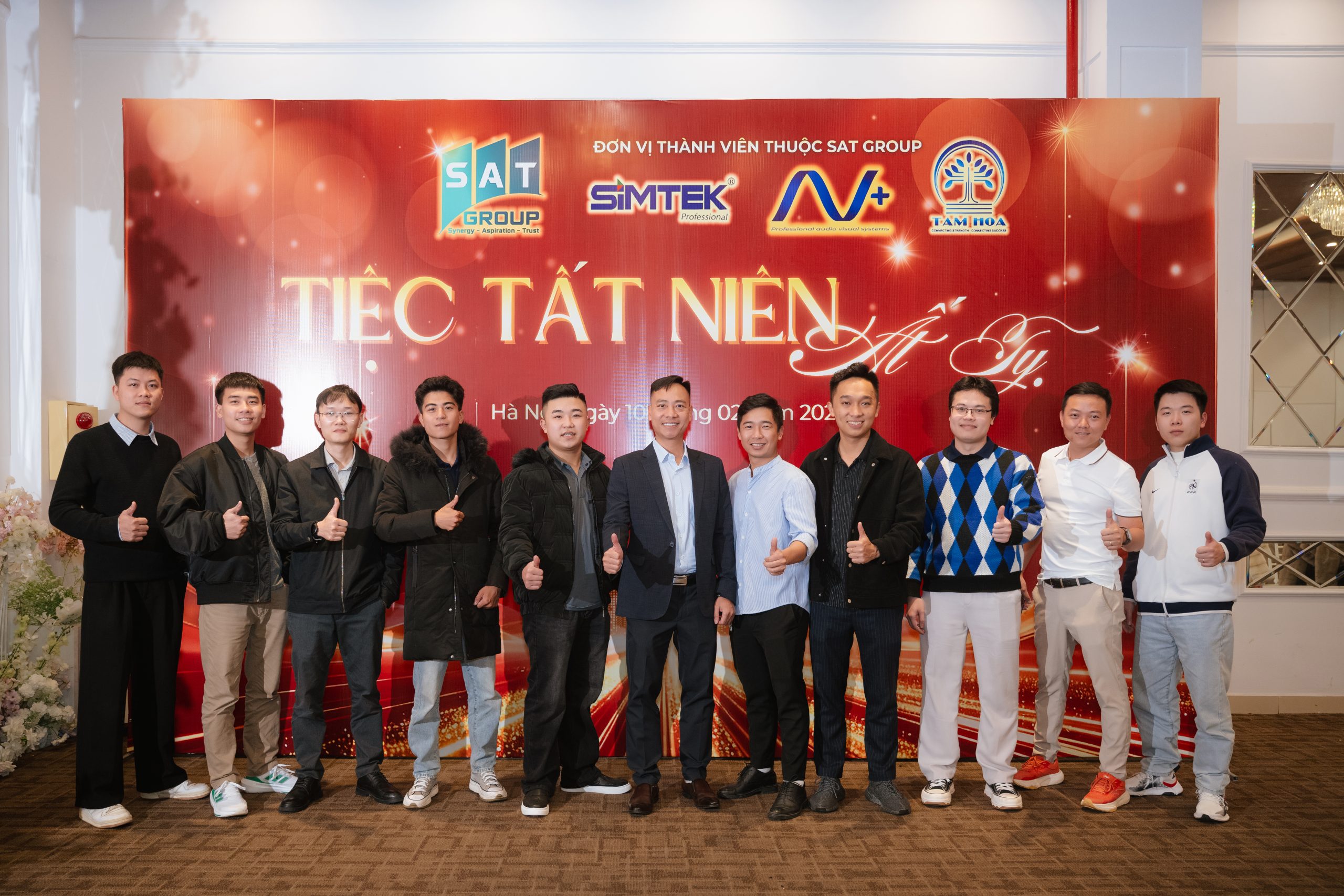Đội kỹ thuật triển khai
