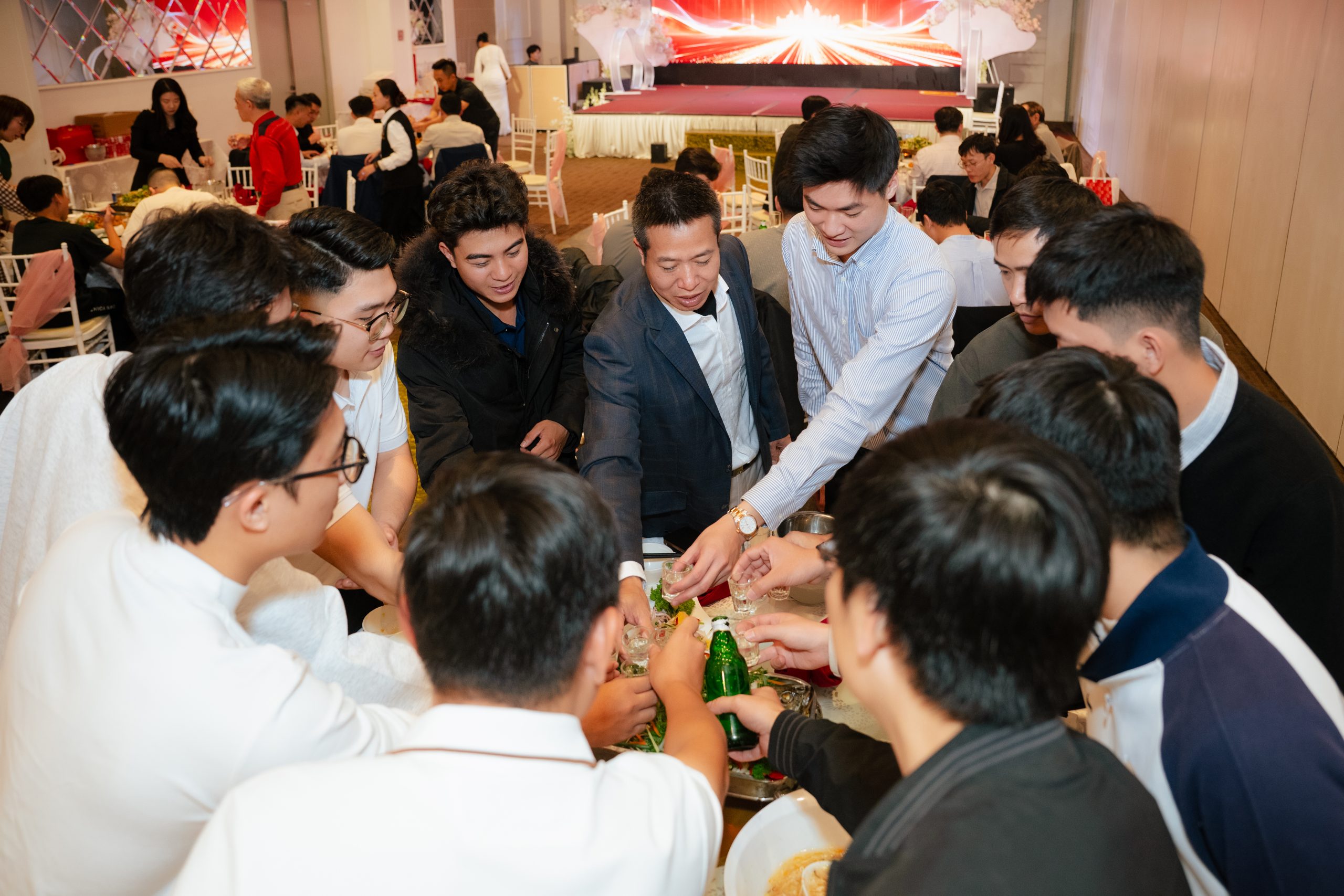 Tiệc tối
